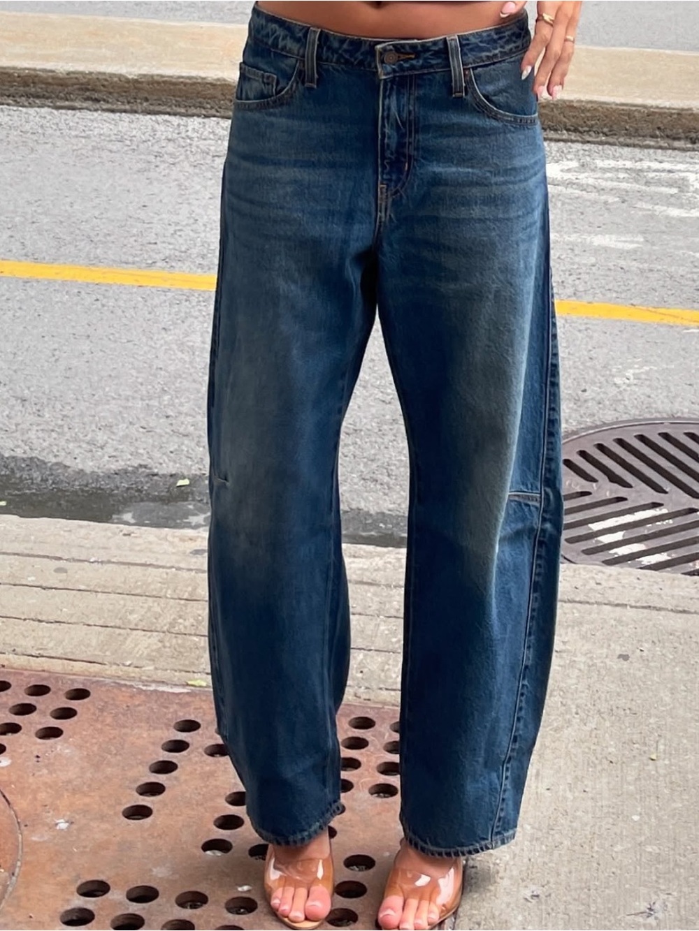 Levi’s Baggy Dad Barrel Jean